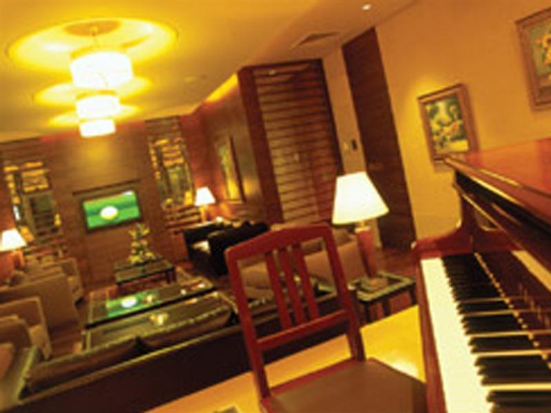 Ramada Plaza By Wyndham Beirut Raouche Ξενοδοχείο Εξωτερικό φωτογραφία