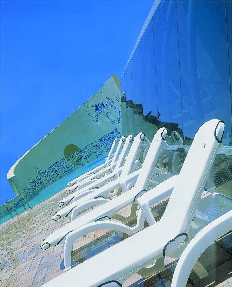 Ramada Plaza By Wyndham Beirut Raouche Ξενοδοχείο Εξωτερικό φωτογραφία